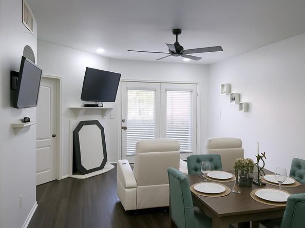 5550  Spring Valley Road  E22, Dallas Texas 75254