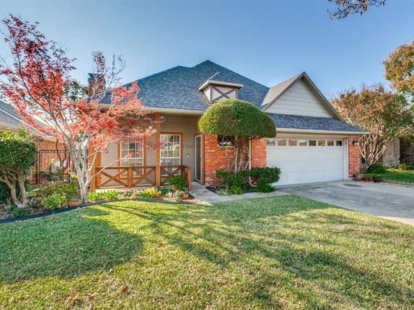 2722  Big Oaks Drive , Garland Texas 75044