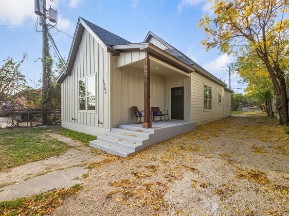 1307  Clinton Avenue , Fort Worth Texas 76164