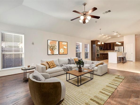 10417  Flat Creek Trail , McKinney Texas 75072