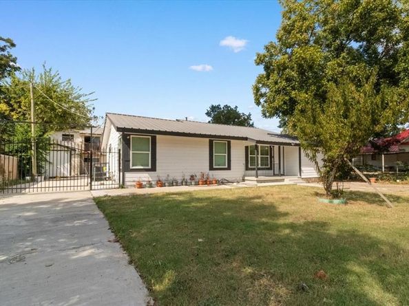 608 N East Street , Arlington Texas 76011