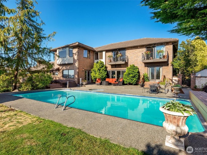 416 Alverson Boulevard, Everett WA 98201