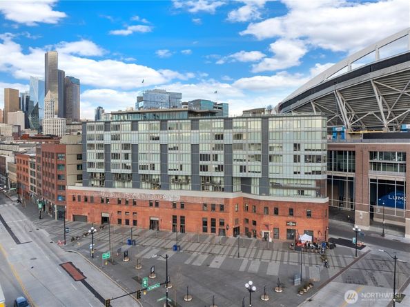 590 1st Avenue S 1005, Seattle WA 98104