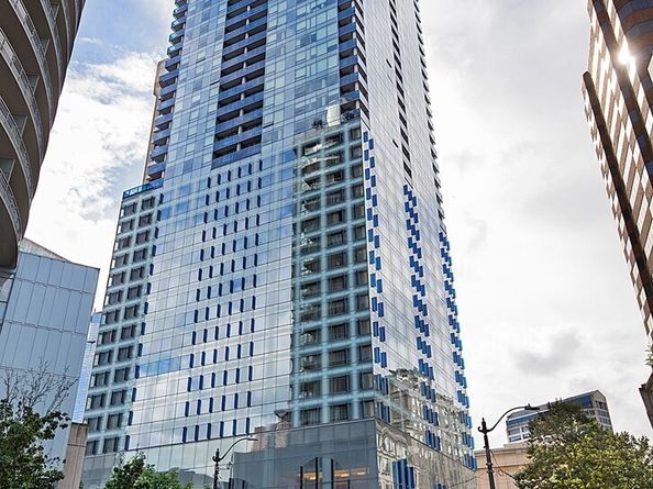 737 Olive Way 2704, Seattle WA 98101