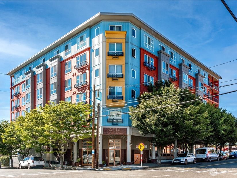 668 S Lane Street 314, Seattle WA 98104