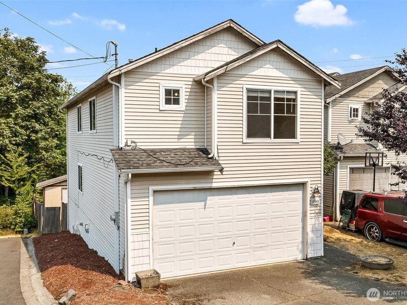 11543 62nd Avenue S, Seattle WA 98178