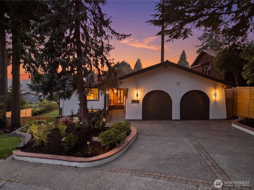 13750 SE 23rd Lane, Bellevue WA 98005