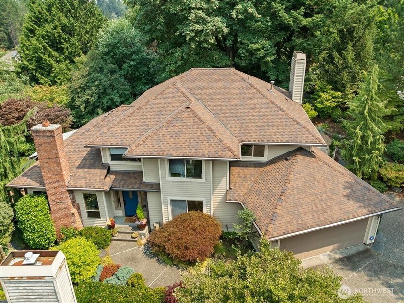 16690 SE 50th Place, Bellevue WA 98006