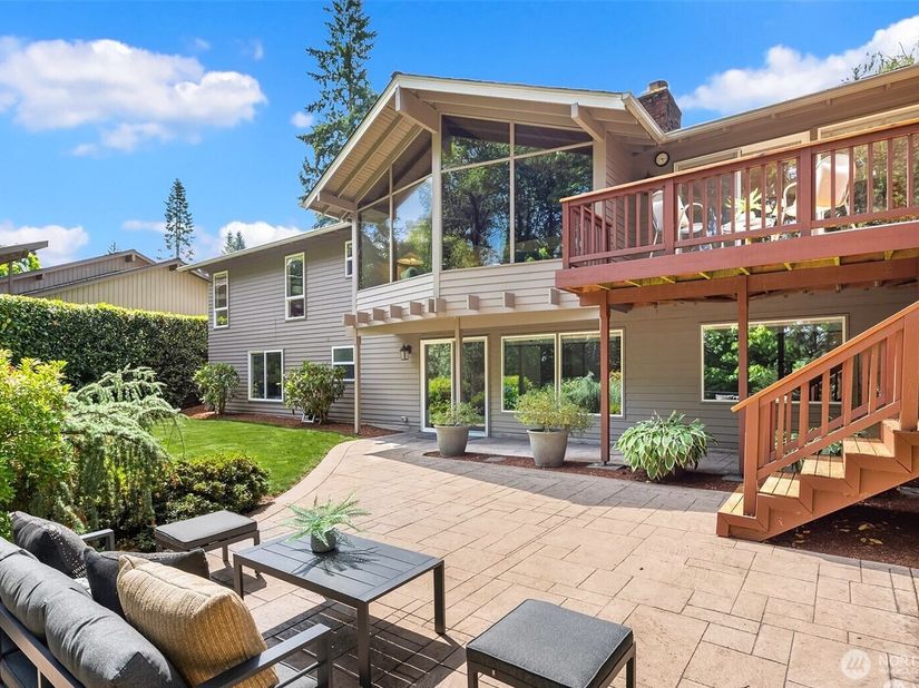 4448 144th Avenue SE, Bellevue WA 98006