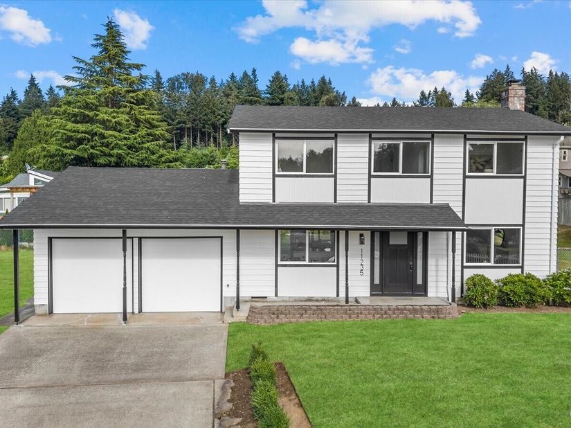 11235 NE 146th St, Kirkland WA 98034