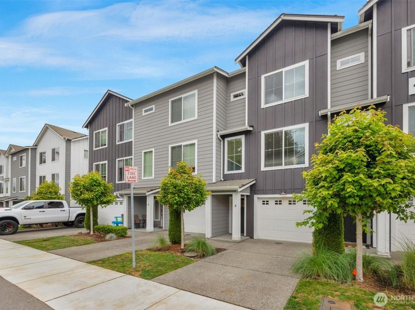 2009 101st Avenue SE 3, Lake Stevens WA 98258