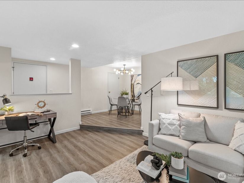 12729 NE 144th Street 154A, Kirkland WA 98034