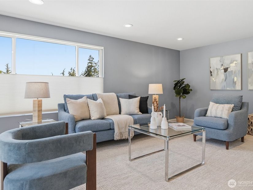 7001 Sand Point Way NE C308, Seattle WA 98115