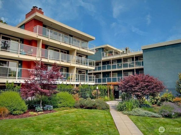 1730 Taylor Avenue N 302, Seattle WA 98109