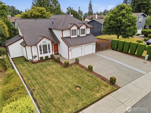 19022 102nd Avenue SE, Renton WA 98055