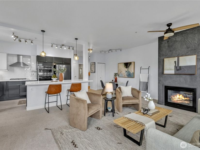 530 4th Avenue W 410, Seattle WA 98119