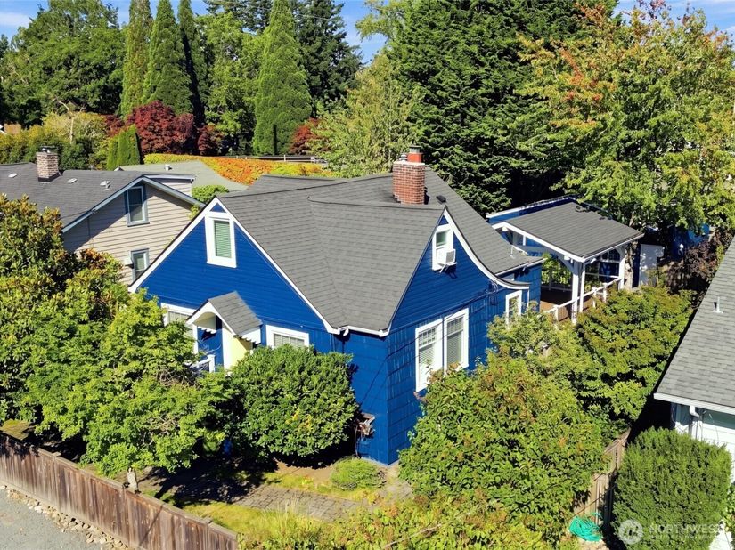 10532 Evanston Avenue N, Seattle WA 98133