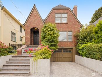 319 Smith Place
