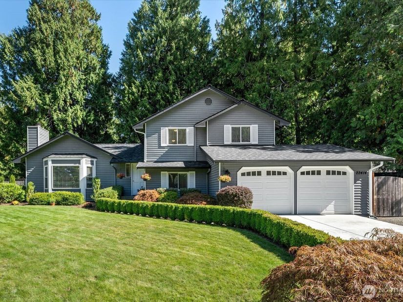 22414 NE 12th Court, Sammamish WA 98074