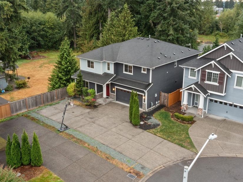 18728 42nd Avenue SE, Bothell WA 98012