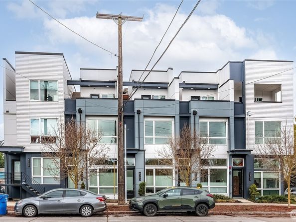 6307 34th Avenue SW, Seattle WA 98126