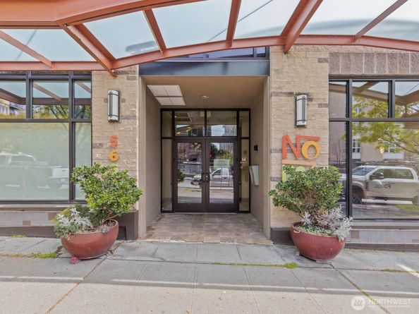 5650 24th Avenue NW 312, Seattle WA 98107