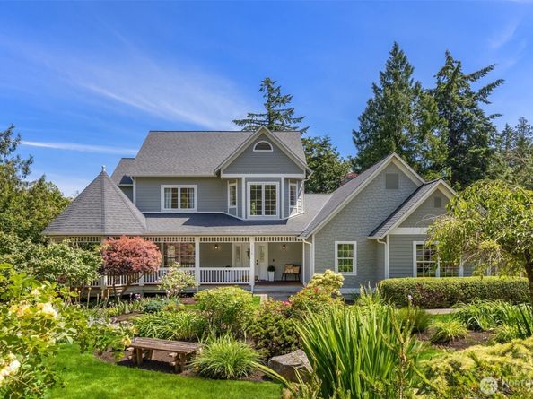 5778 Wimsey  Lane NE, Bainbridge Island WA 98110