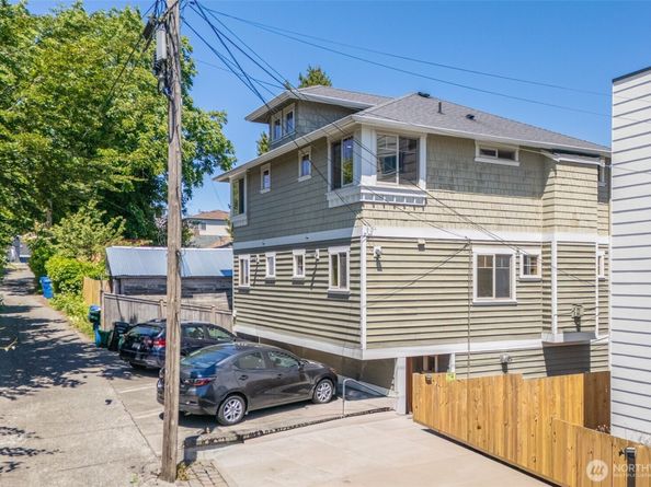 4105 Fremont Avenue N A, Seattle WA 98103