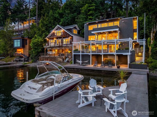 2240 W Lake Sammamish Pkwy NE, Redmond WA 98052