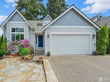 1706 NE 27th Place