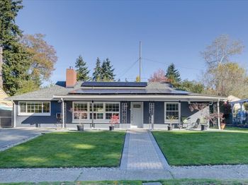 17040 3rd Avenue NE