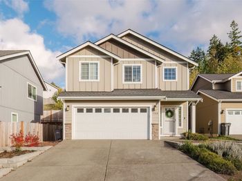 708 Courage Court SE