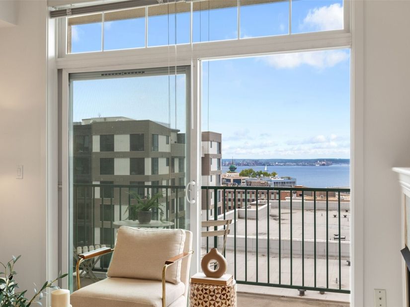 530 4th Avenue W 508, Seattle WA 98119