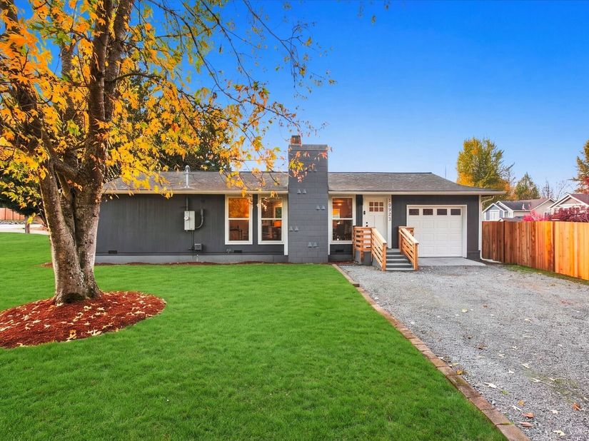 10923 28th Street NE, Lake Stevens WA 98258