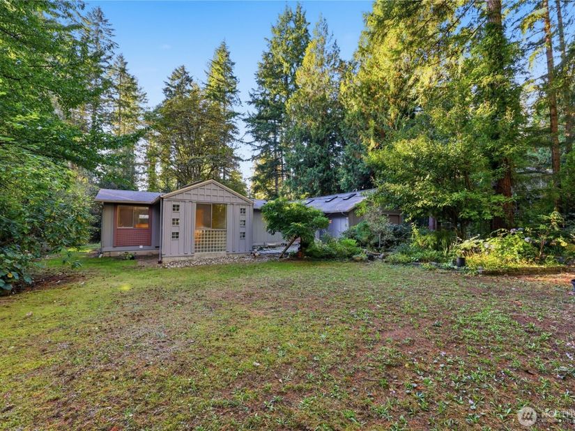 14329 Komedal Road NE, Bainbridge Island WA 98110