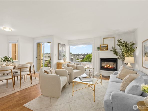 3700 W 25th Place 201, Seattle WA 98199