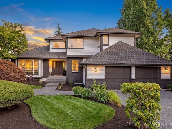 11715 SE 61st Place, Bellevue WA 98006