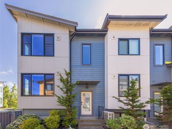 508 Heron Walk SE