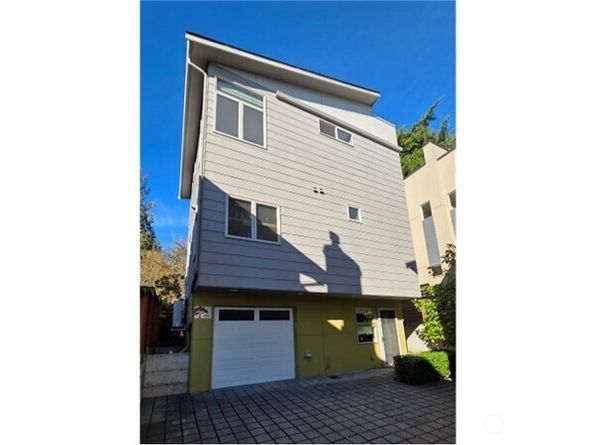 4411 Meridian Avenue N, Seattle WA 98103
