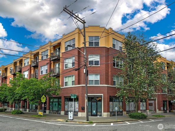 413 NE 70th Street 301, Seattle WA 98115