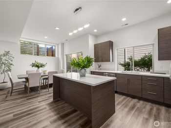 647 S 150th Street