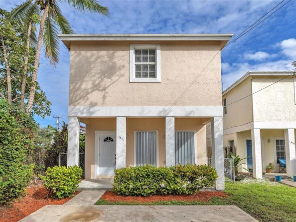 1541 NW 1st Ct, Miami FL 33136