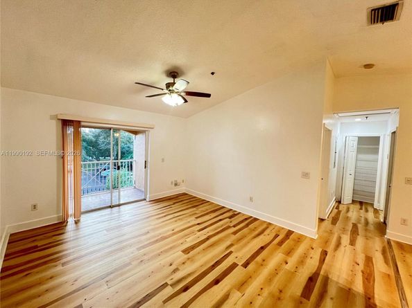 5570 NW 61st St 930, Coconut Creek FL 33073