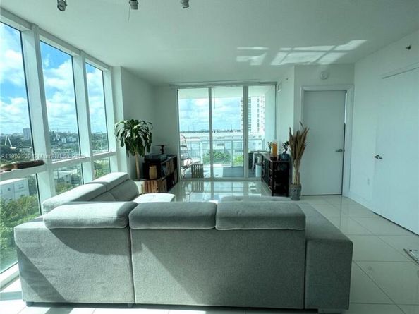 1871 NW S River Dr 903, Miami FL 33125