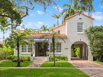 1147 Sorolla Ave