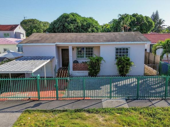 1633 SW 30th Ave, Miami FL 33145