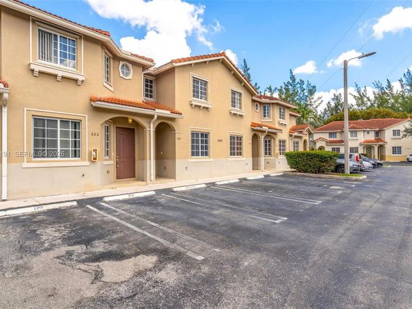 21217 NW 14th Pl 222, Miami Gardens FL 33169
