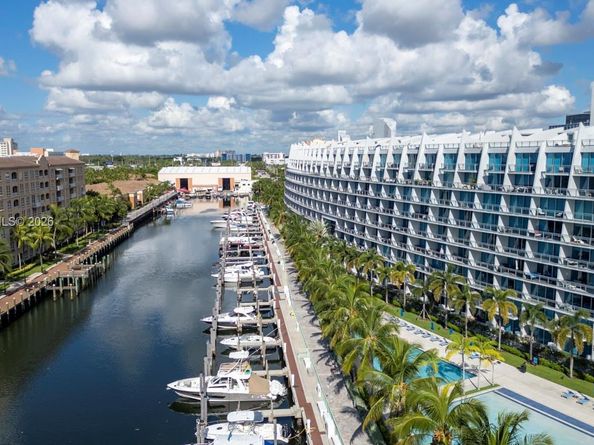 2950 NE 188th St 315, Aventura FL 33180