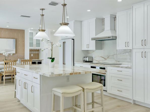 1050 SE 5th Ct, Pompano Beach FL 33060