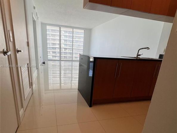 1750 N Bayshore Dr 4409, Miami FL 33132